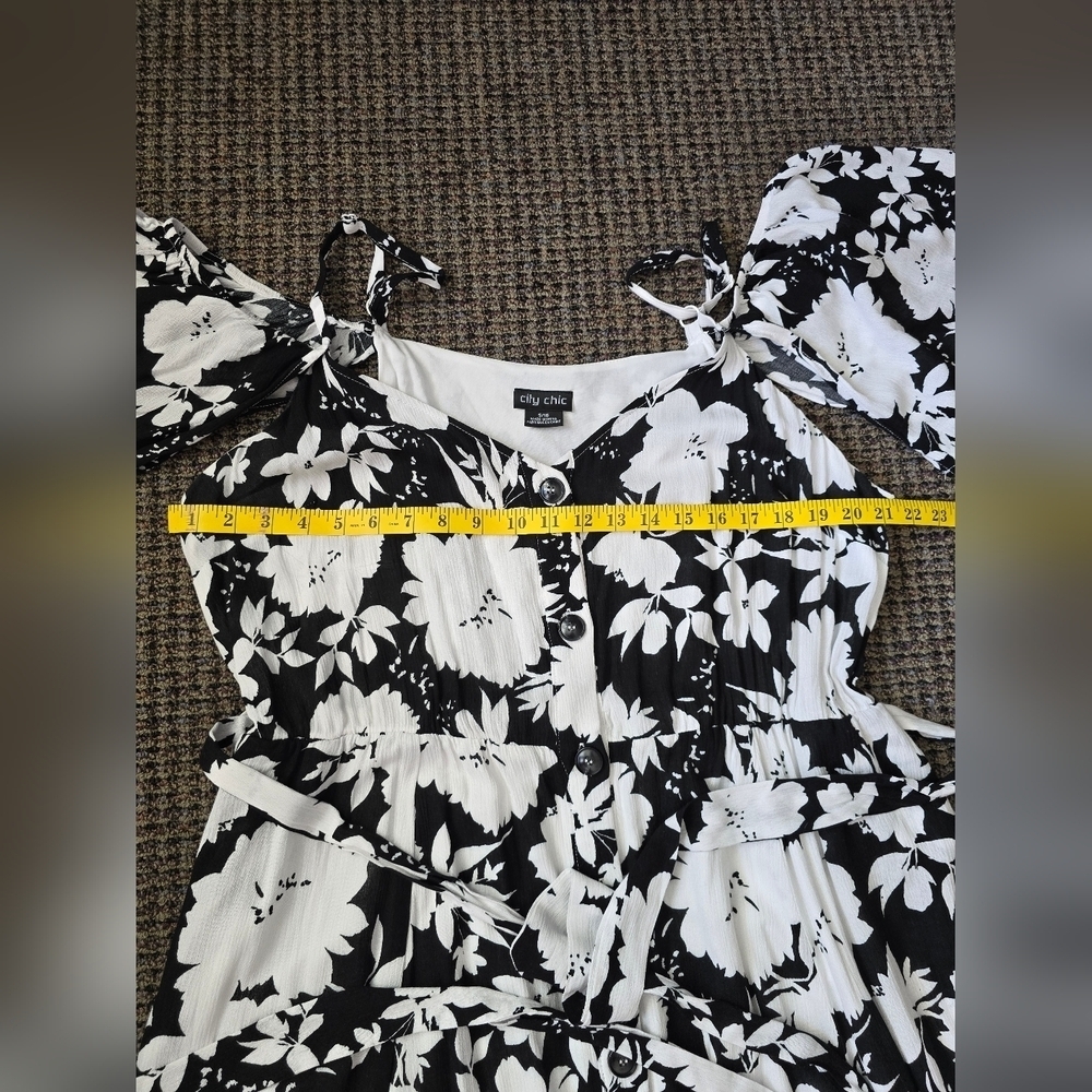 City Chic Black and White Floral Midi Dress - Picture 5 of 7